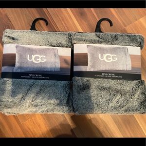 UGG pillow cases